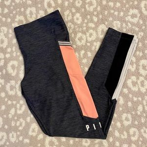 PINK Victoria’s Secret Ultimate Leggings